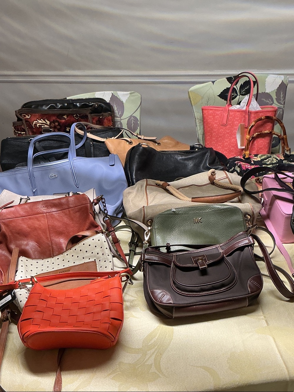 Resellers BUNDLE Assorted Women's Leather Handbag Collection - Multi-Color 18